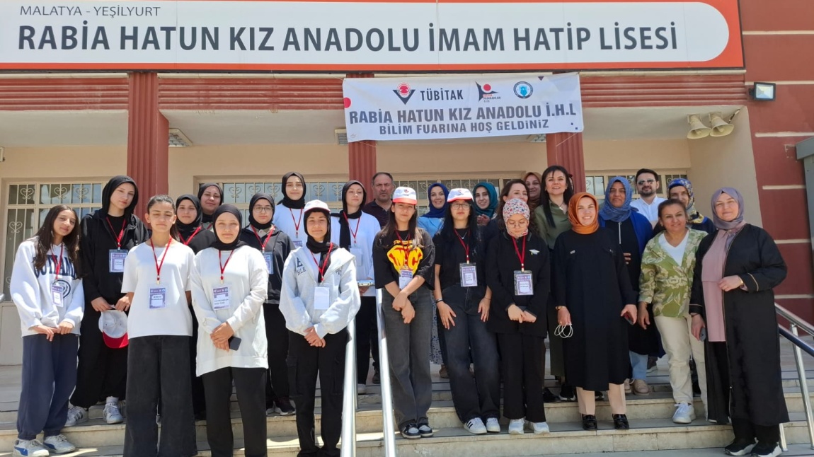 TÜBİTAK 4006 Bilim Fuarı Okulumuzda Gerçekleştirildi